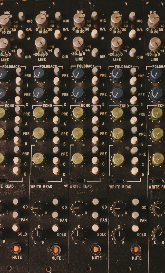 Quad Eight Console - Electric Ear Studio
